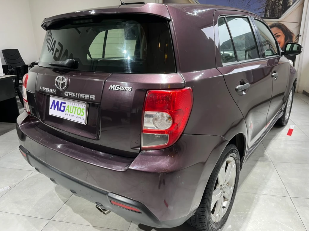 imagen 0 de vehiculo con id 2185